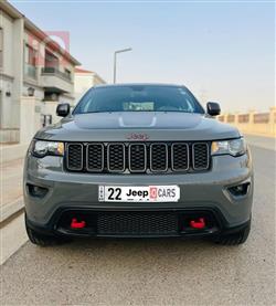 جیپ گراند شیرۆکی